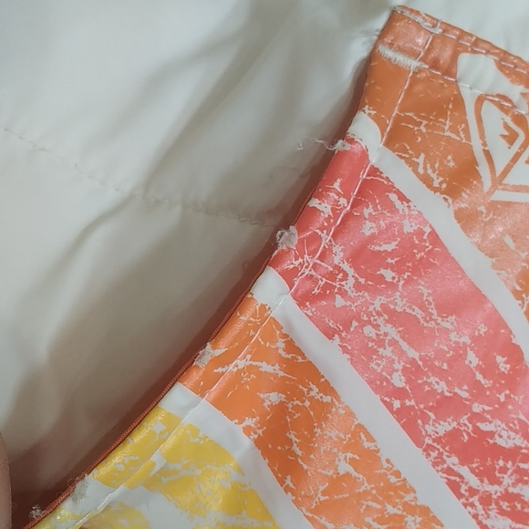 Roxy Nylon Puffer Jacket - Picture 9 of 10